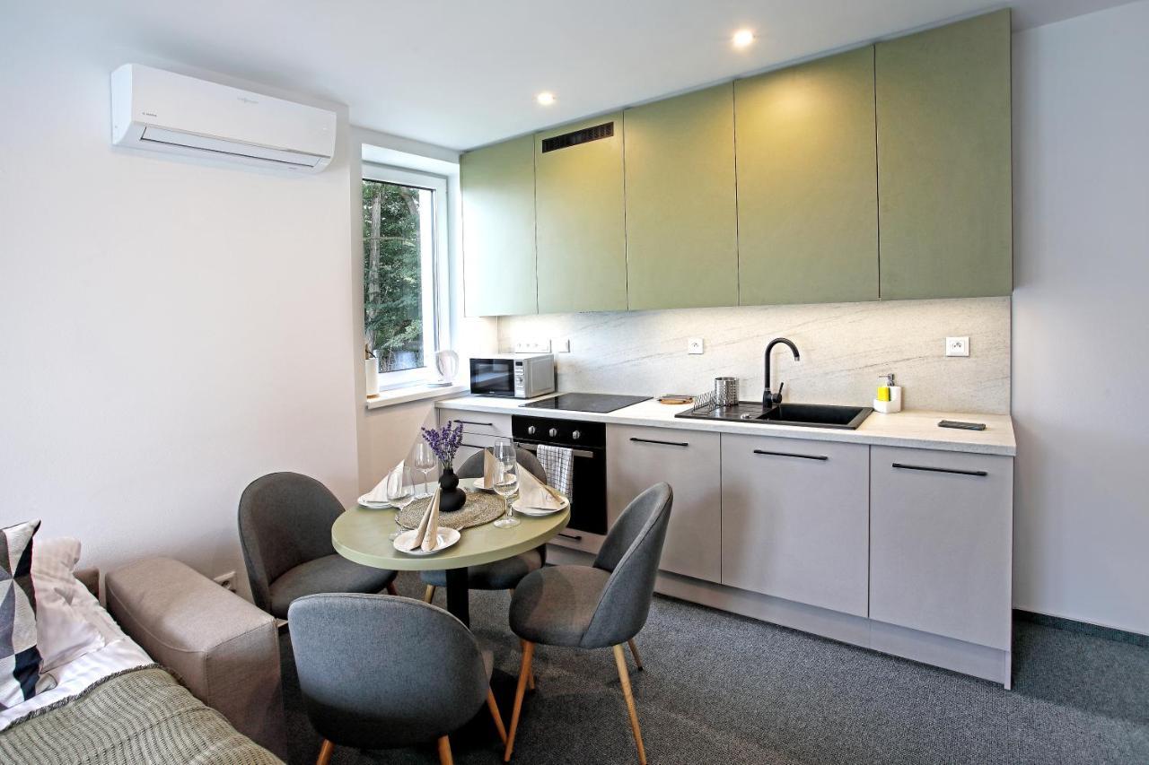 Home Apartments Liptov Liptovský Mikuláš المظهر الخارجي الصورة
